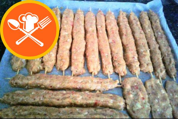 Shish Kebab με κιμά κοτόπουλου